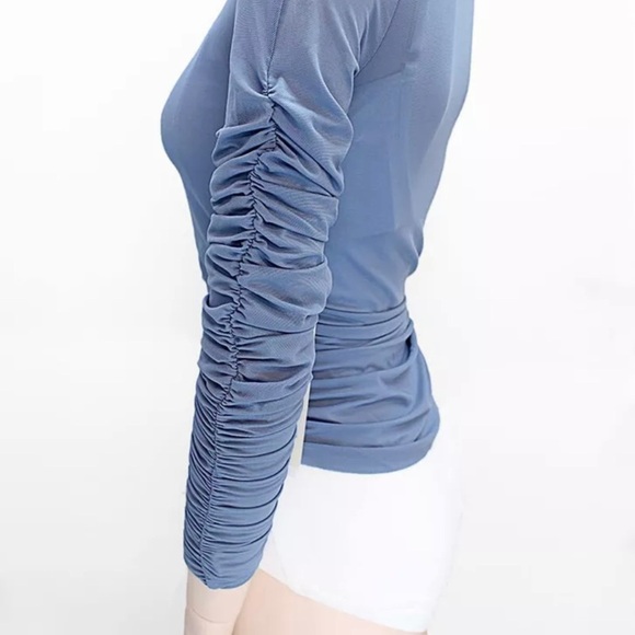 Casa Zeta-Jones | Ruffled Long Sleeve Semi-Sheer Blouse Top - Size L - NWT - Picture 2 of 11